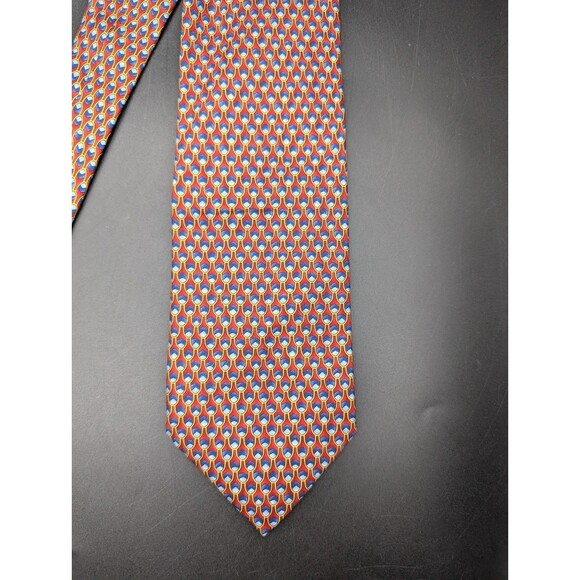 The Metropolitan MUSEUM of ART Men's Silk Tie Red Pattern Imported Silk RARE - Picture 1 of 6